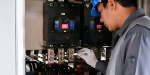 mantenimiento-de-elevadores-cdmx-variador-de-frecuencia mantenimiento-de-elevadores-cdmx-variador-de-frecuencia